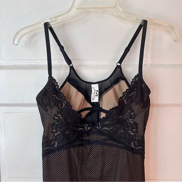 Maidenform Black Floral Lace Bodysuit Lg Sheer Back Stretch Nylon V-Neck - Picture 15 of 17